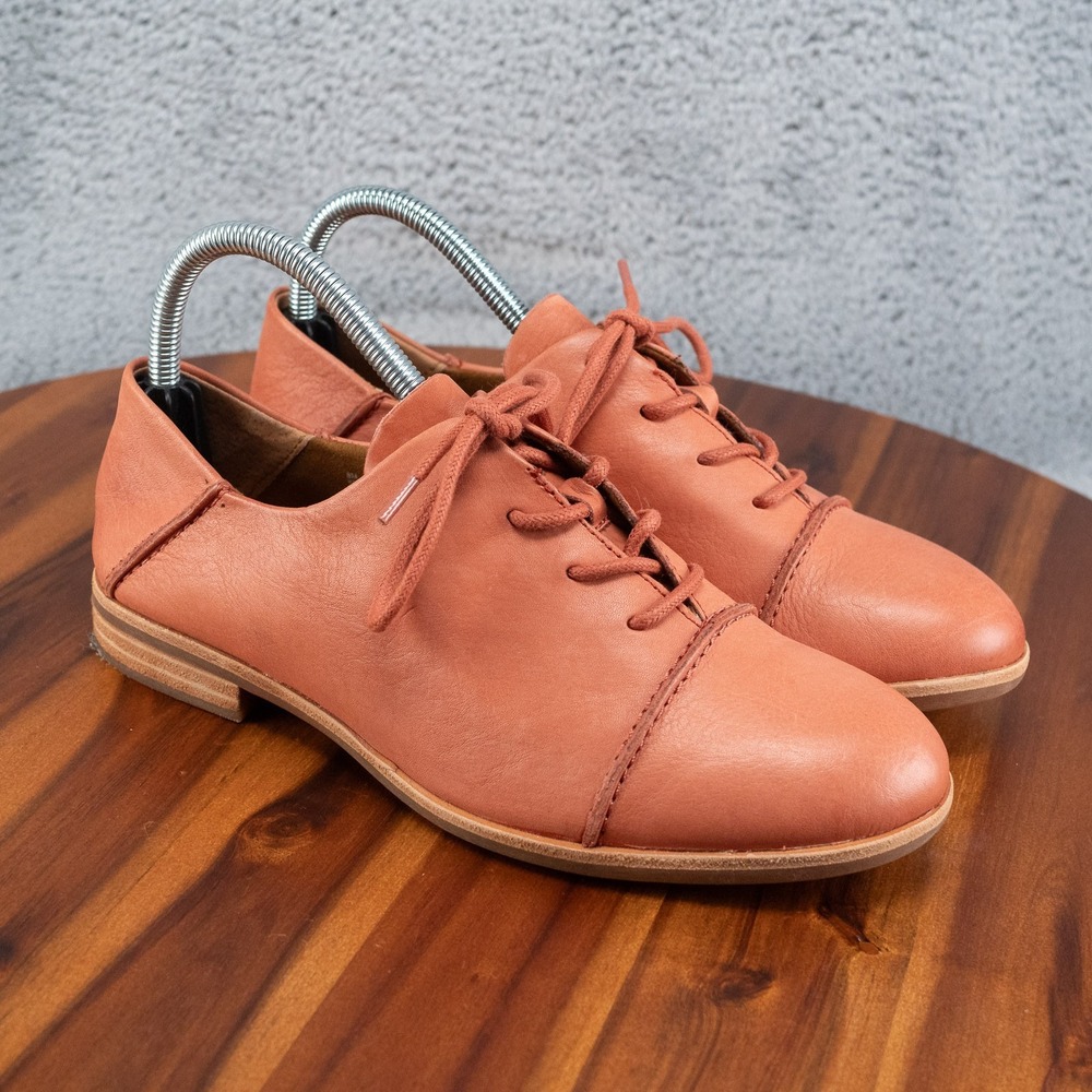 Kork-Ease Tillery Orange Leather Lace Up Oxfords Size 8 M